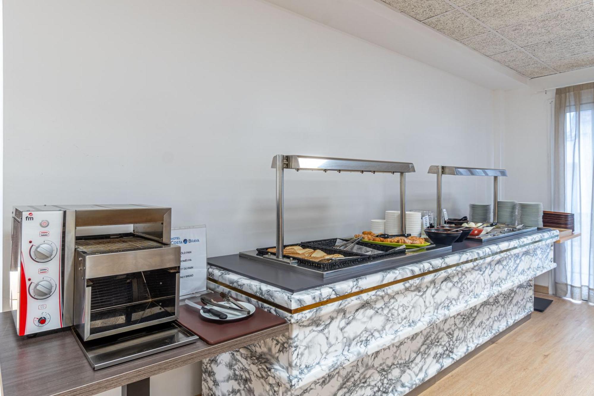 Hotel Costa Brava 로지즈 외부 사진
